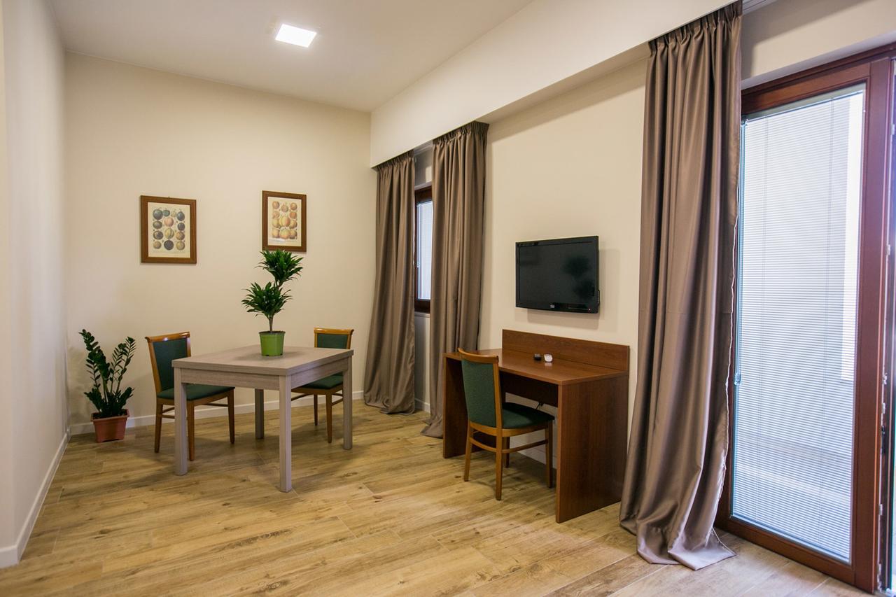 Residence Трани Экстерьер фото